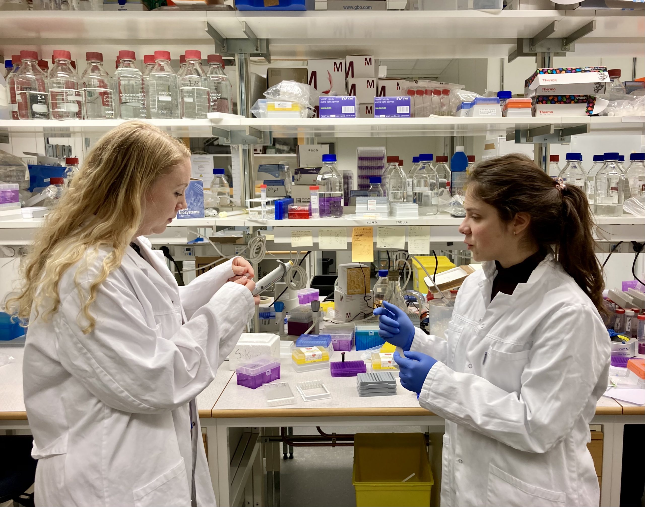 Uppsala vyvíjí testy na koronavirus, které bude možné použít kdekoliv