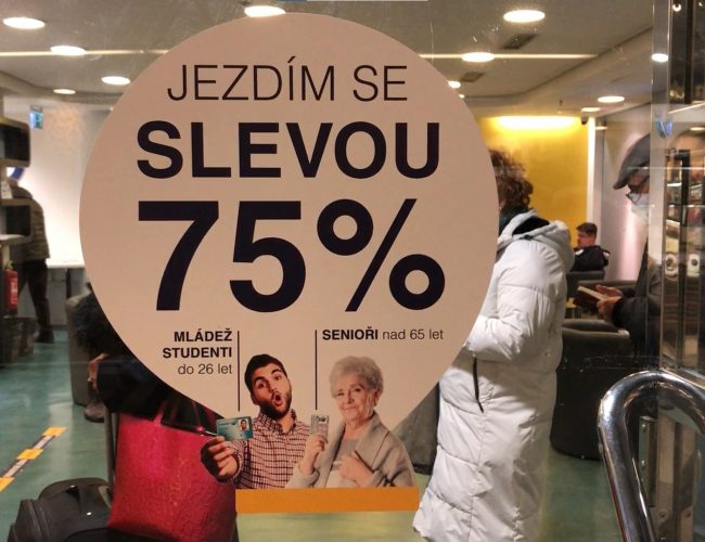 Sleva na jízdném klesne ze 75 na 50 %