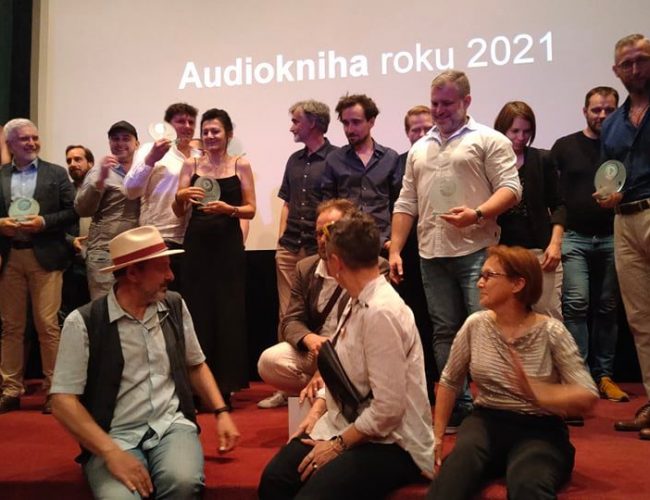 Vyhlášení audioknihy roku ovládl Agent od nakladatelství Audiotéka