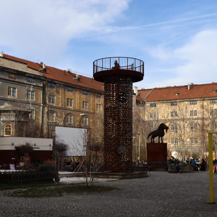 Co s bývalými vojenskými objekty? Lesk jim může vrátit umění a kultura