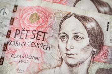 Ministerstvo se rostoucího dluhu neobává. Ve čtvrtletní zprávě mluví o úspěších, ale rychle utrácí