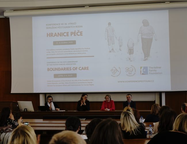 Vyrůstání v ústavní péči má své limity, pomoct může dětský ombudsman