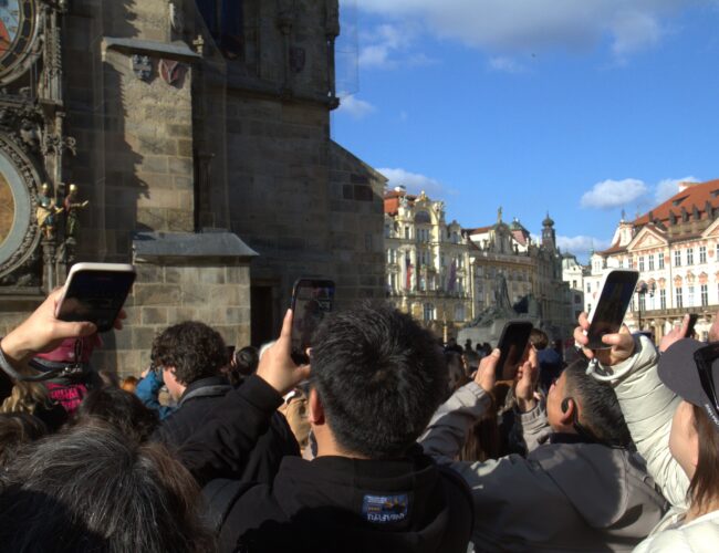 Zájem turistů o Prahu rekordně roste. Dejte jim náplň a zůstanou déle, říká Prouza