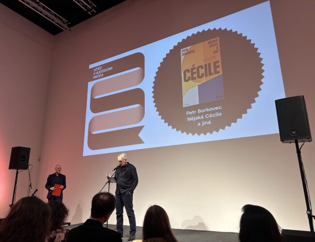 Porota Ceny literární kritiky vyhlásila nejlepší prózu a poezii za minulý rok. Vítěze spojuje rozdílnost i silný autorský hlas