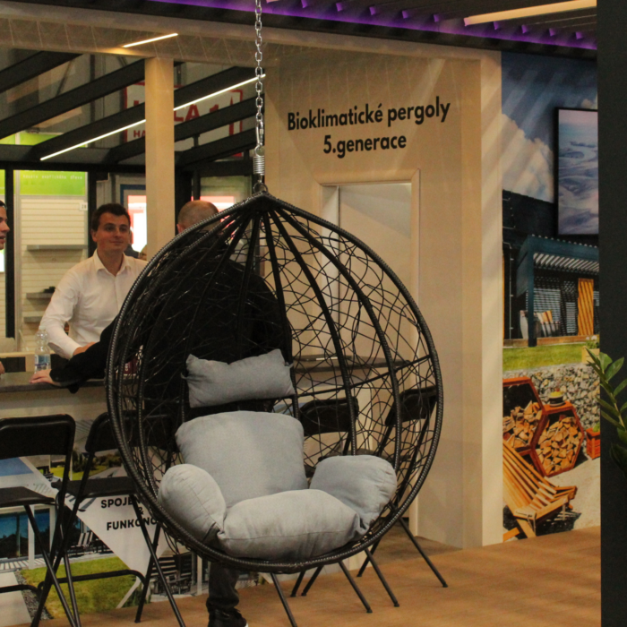 Češi chtějí zahradu bez námahy. Veletrh For Garden ukazuje, jak na to