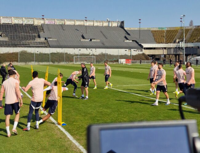 Fotbalisté Sparty vyzvou v osmifinálové odvetě Konferenční ligy Alkmaar