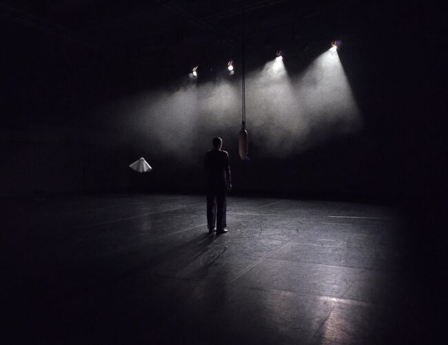 Nedokončená představení a zvuky moře. Do Prahy zavítal 12. ročník tanečního festivalu