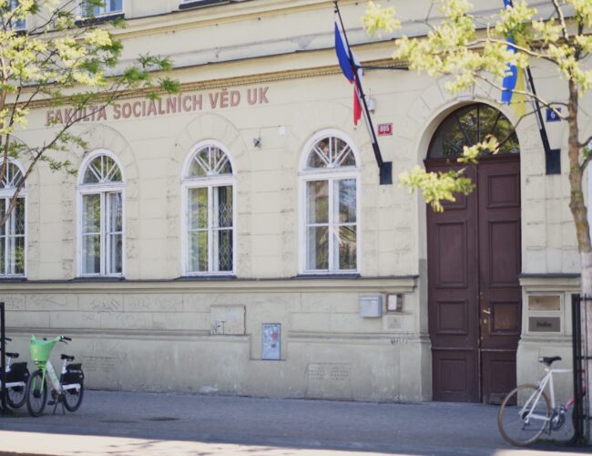 Vysoké školy čeká největší nápor uchazečů za posledních 13 let