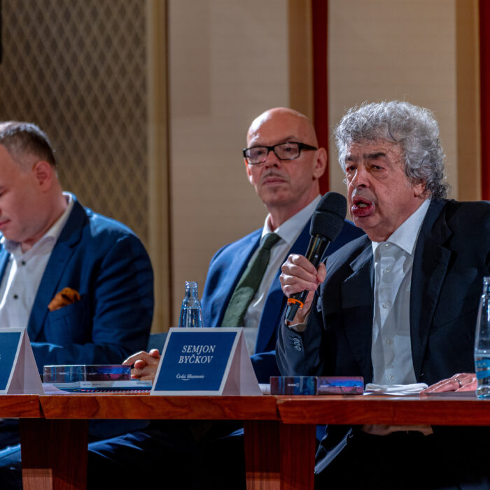 Česká filharmonie a předposlední rok pod taktovkou Semjona Byčkova