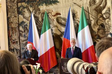 Pavel jednal s italským prezidentem. Bavili se o NATO, válce na Ukrajině i Blízkém východě