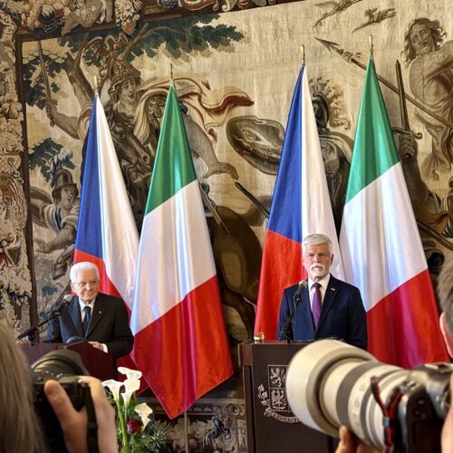 Pavel jednal s italským prezidentem. Bavili se o NATO, válce na Ukrajině i Blízkém východě